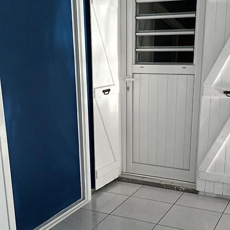 Chambre Climatisee Bouillante Buitenkant foto